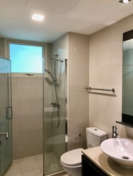 1 Canberra (D27), Condominium #266397021